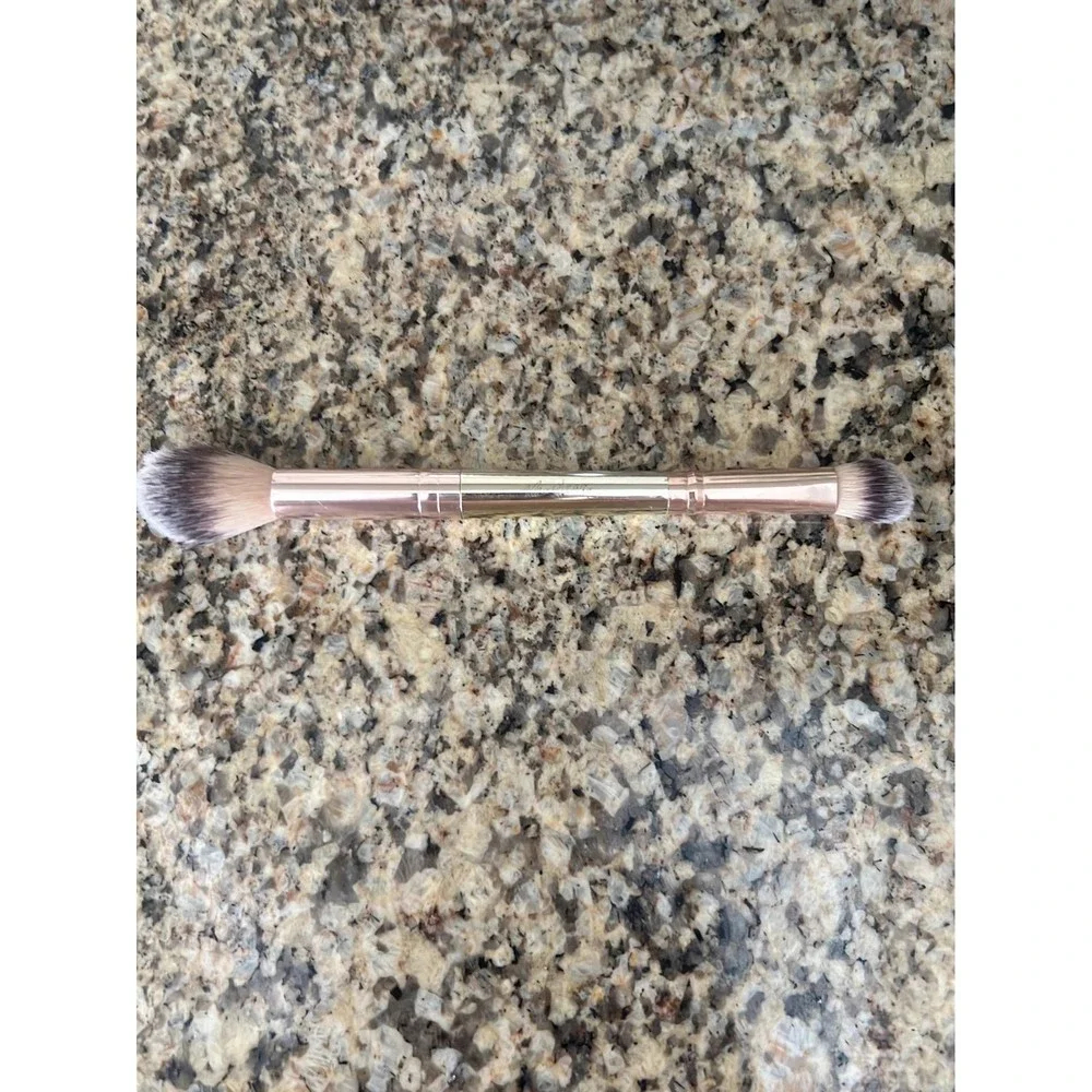 Maskcara (Seint) Best Blend Forever Brush - Picture 2 of 2